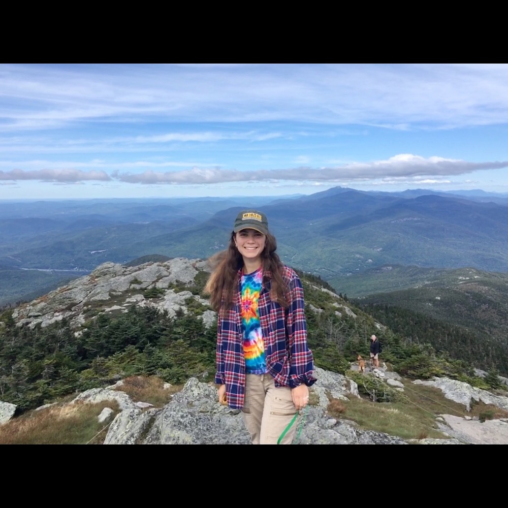 Meet your Posher, Julia